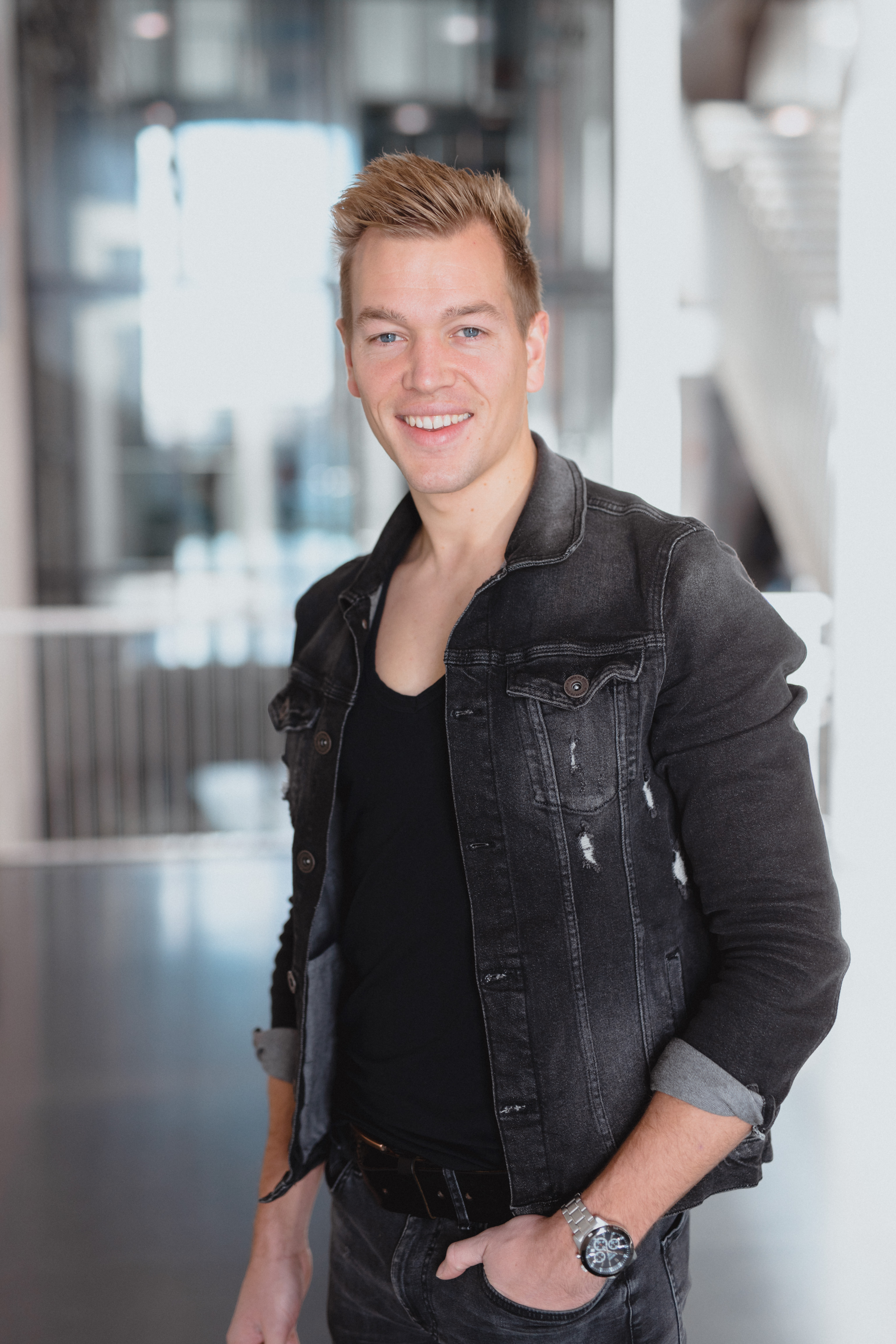 Steven Bakker