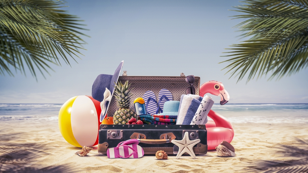 Koffer met vakantiebenodigdheden