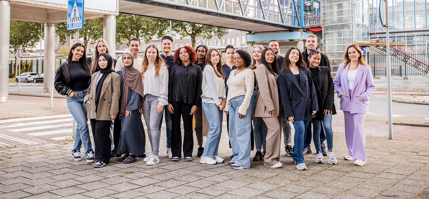 Groep studenten in Rotterdam