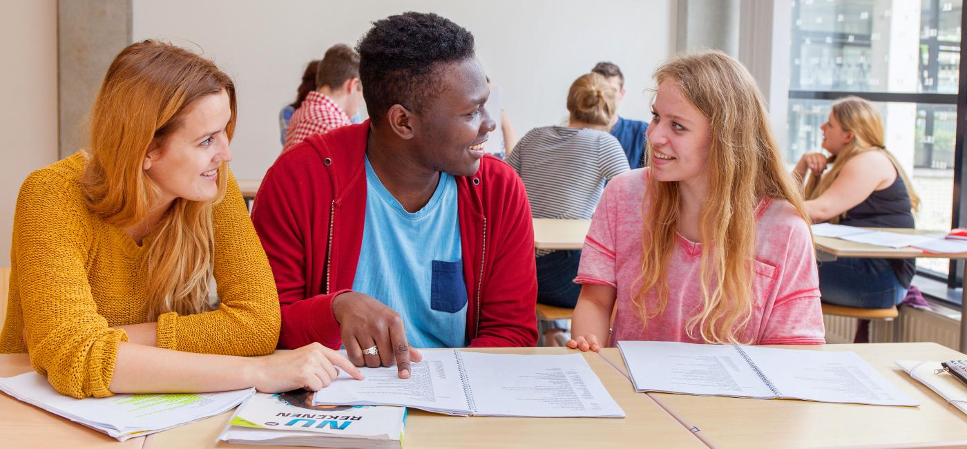 studenten in een klaslokaal